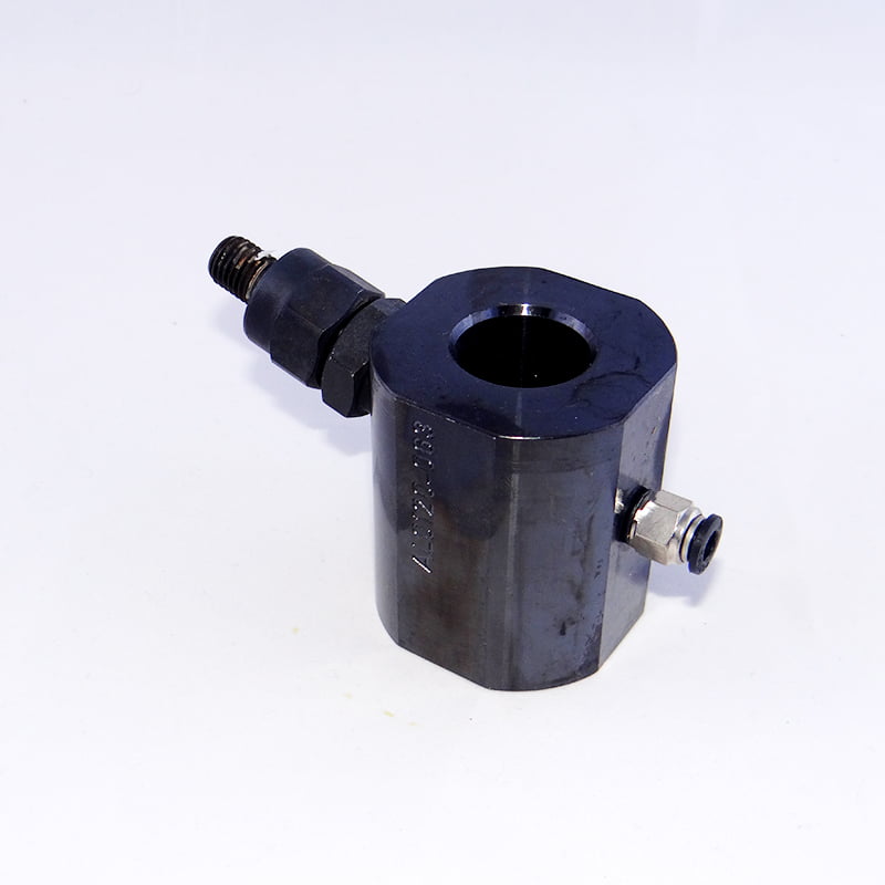 CR Injector Test Adapter Sisu Type 063 A2i for Injector Diagnostics in Sisu Diesel Engine Systems