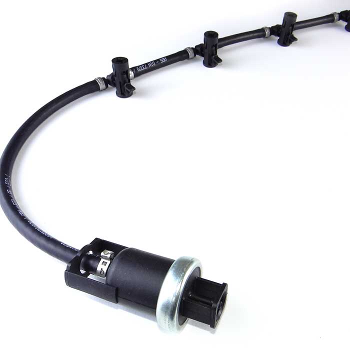 VW Crafter 25 Fuel Return Hose Line with Check Valve 076130235 (SI)